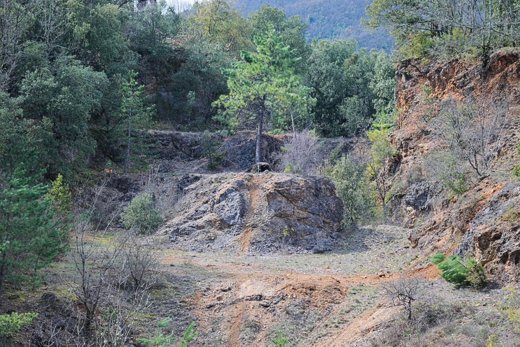 De zinc et de plomb : histoire de mines dans le Gard